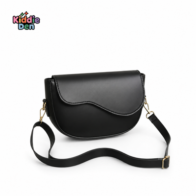 Black Wavy Shoulder Bag – Trendy Crossbody Bag for Women